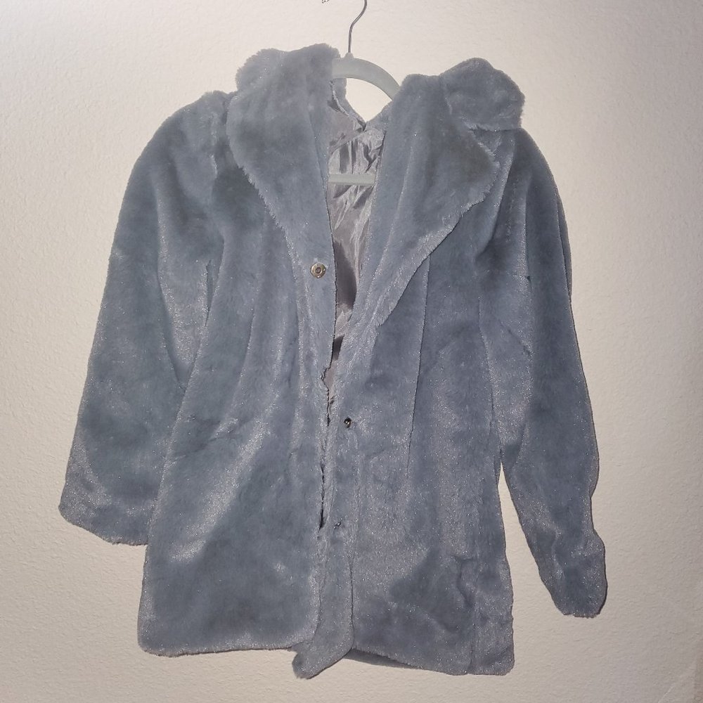 BOOHOO GREY FAUX FUR JACKET - US SIZE 6